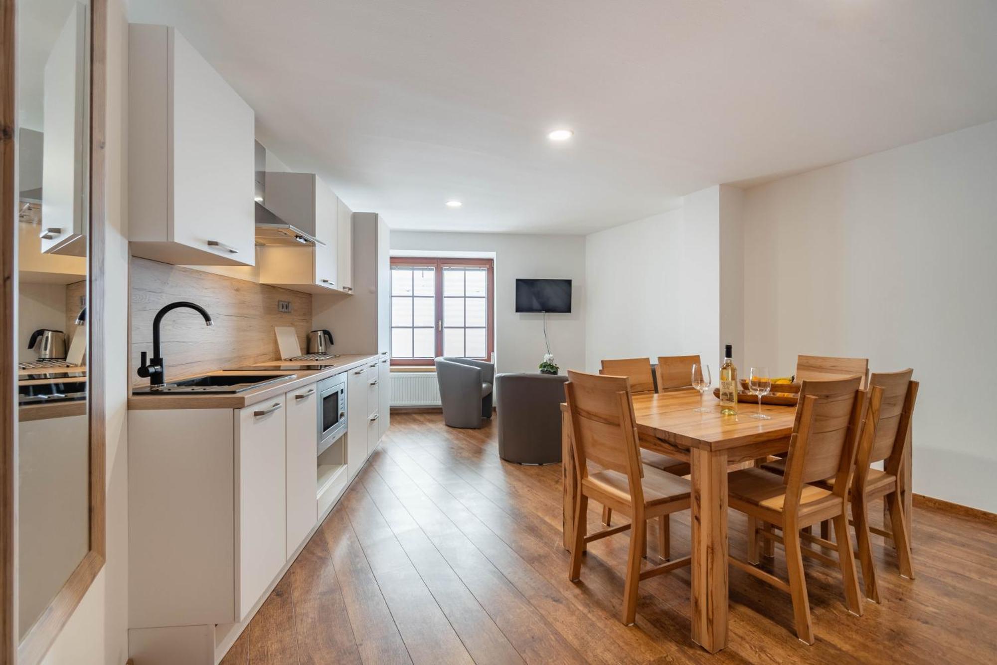 Kokorin Apartments Екстер'єр фото